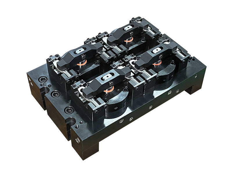 聯(lián)接件鏜孔液壓夾具